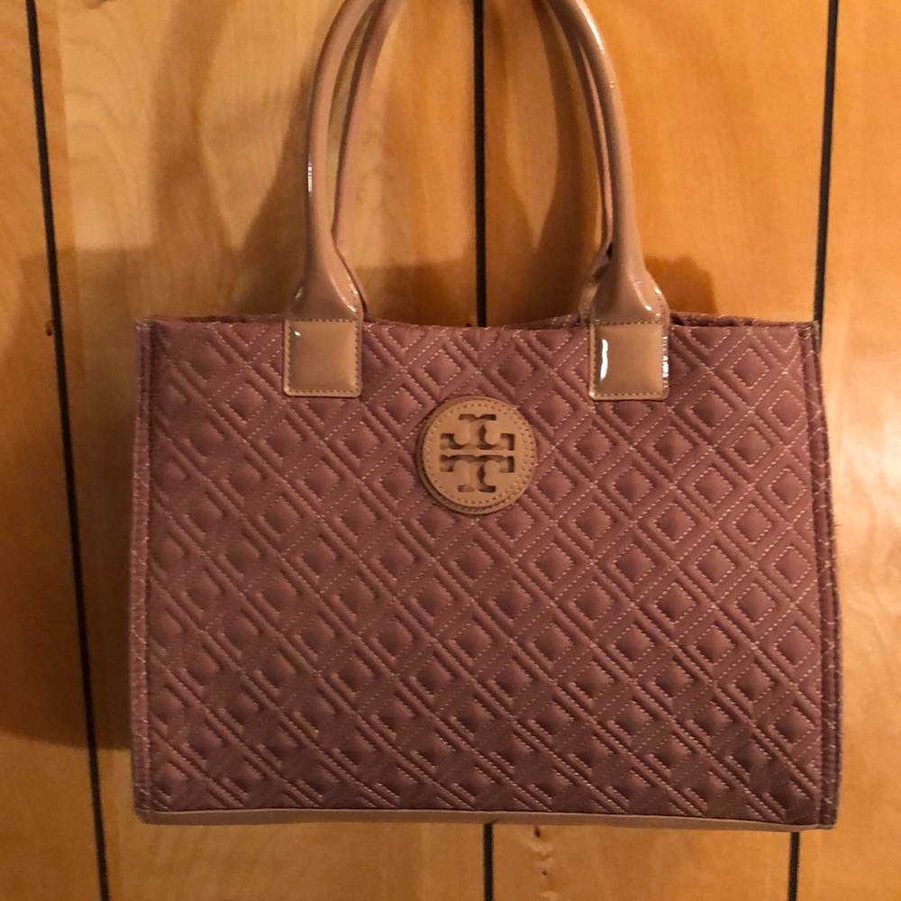🍂🍁LOVELY TORY BURCH PURSE!